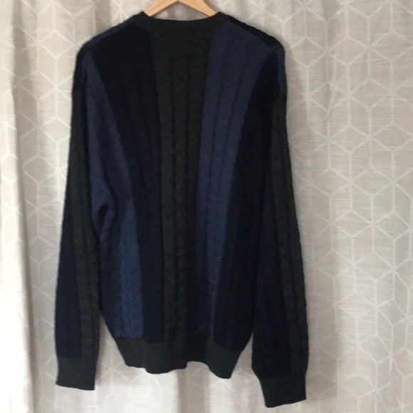 Alpaca Knit Crewneck Sweater - Picture 6 of 6